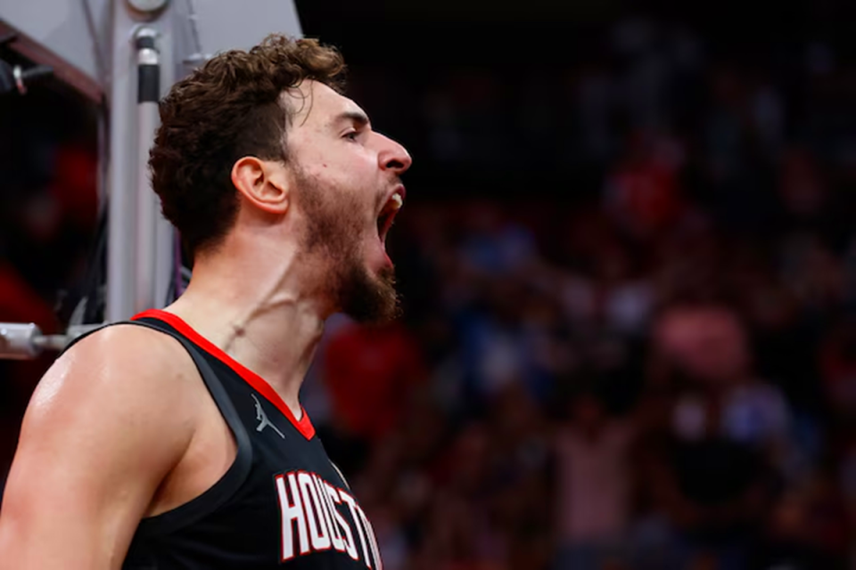 开云官方网站-火箭队2连胜！申京33+9+6杜兰特33分连中关键三分阿门14助创新高